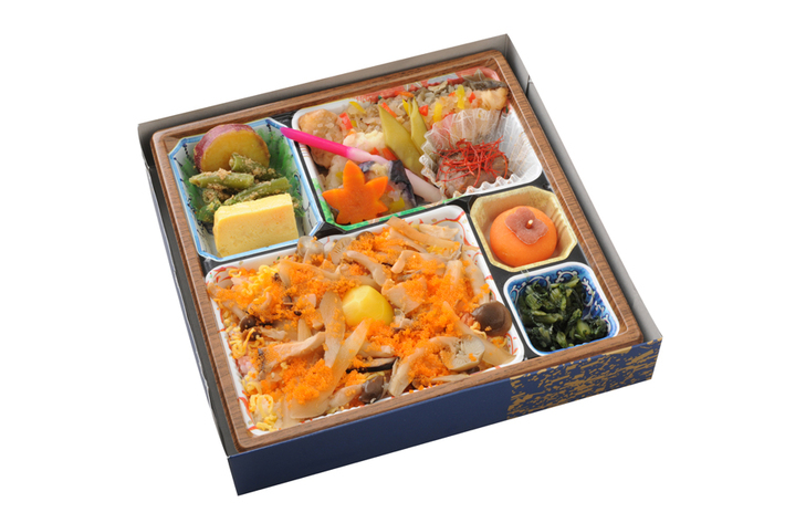 秋の彩り弁当